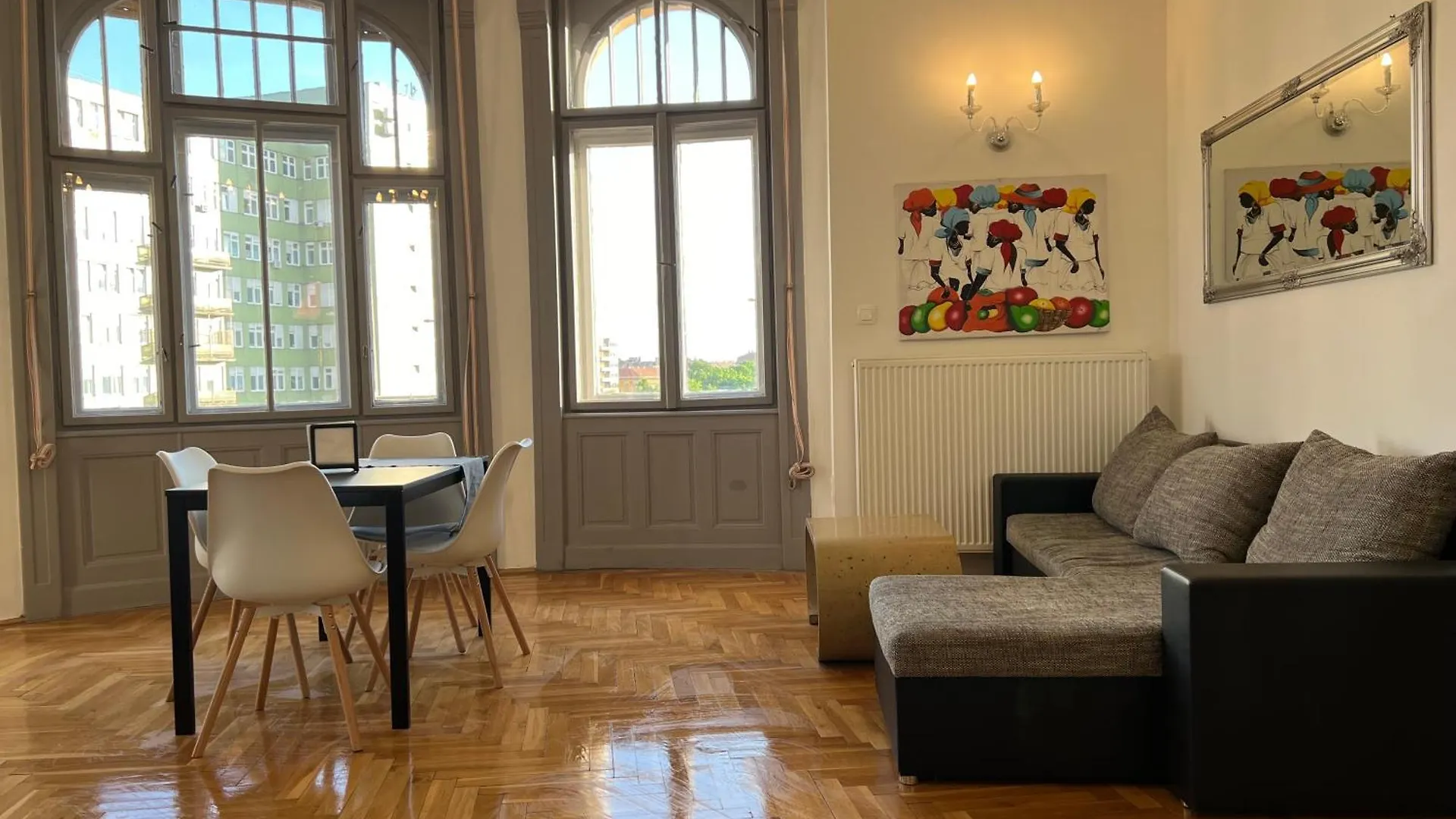 F14 Apartman 布达佩斯